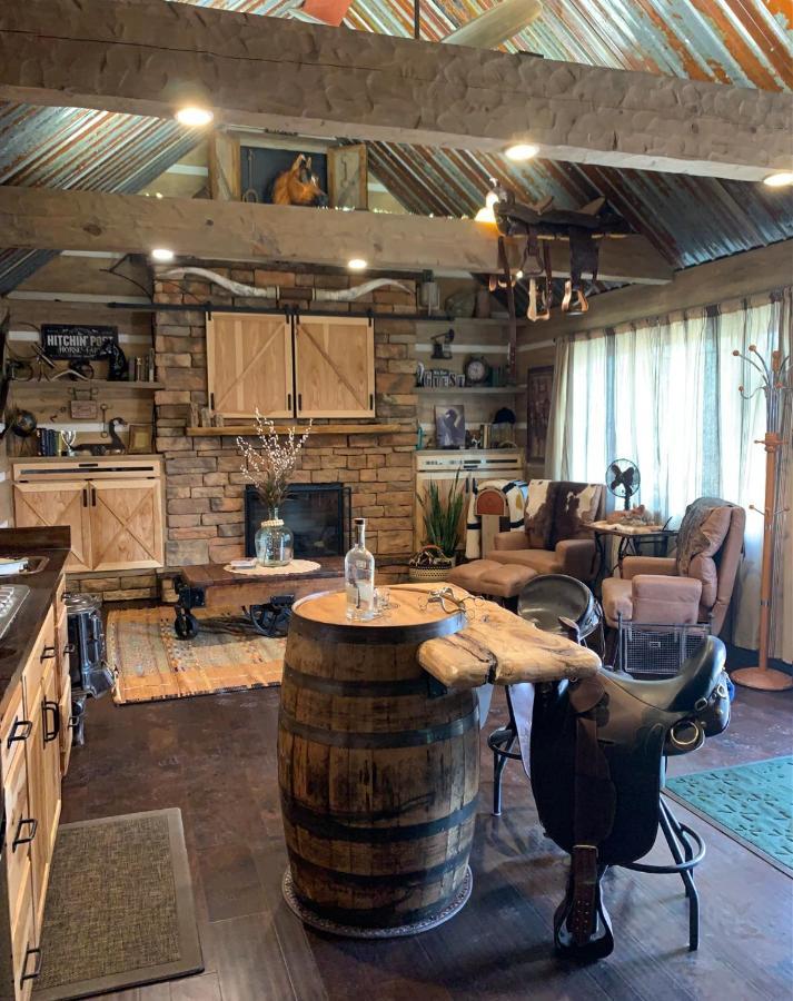 Bed and Breakfast Fox Pass Cabins Хот-Спрингс Экстерьер фото