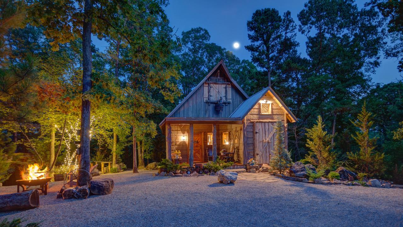 Bed and Breakfast Fox Pass Cabins Хот-Спрингс Экстерьер фото